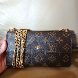 Louis vuitton wallet/ purse
